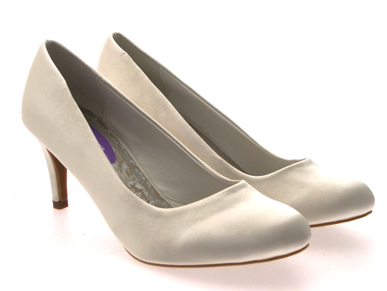 ivory satin pointed heels